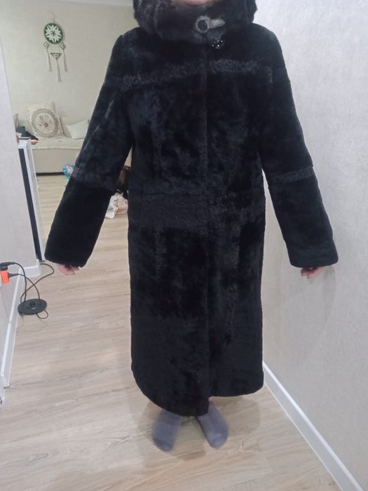 Продам шубу из мутона!