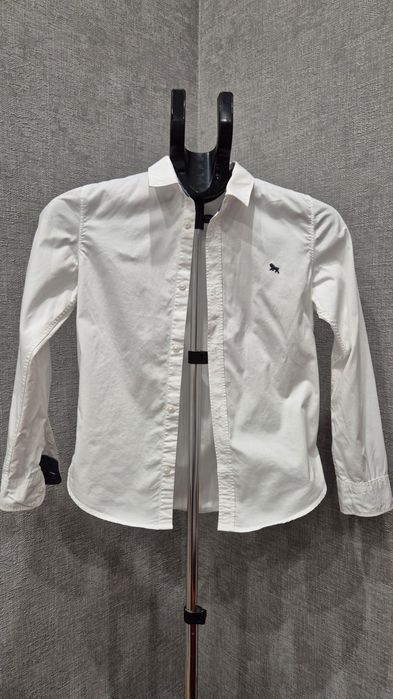 Рубашка белая  H&M  на 9-10 лет