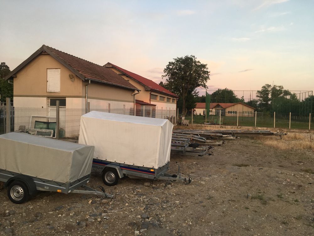 inchiriez/inchirieri auto /masini de inchiriat/remorci /platforma slep