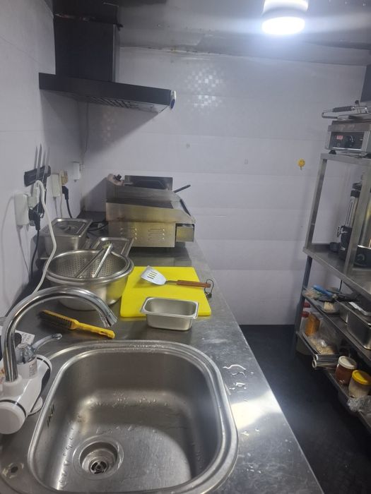 Готовый бизнес фаст фуд фудтрак(Food truck) c хорошей локации