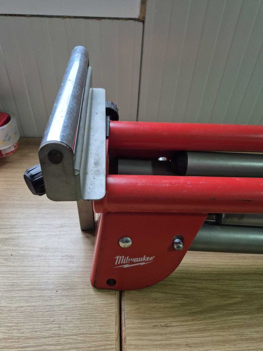 masa circular milwaukee msl 100 - lot 7-25-42