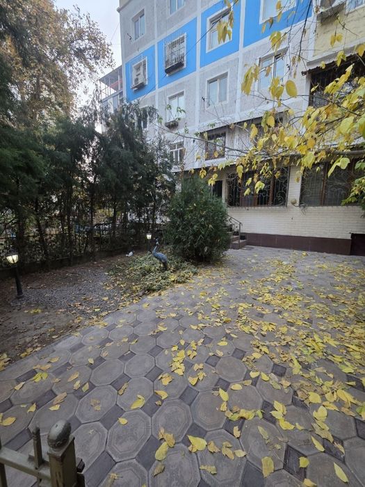 Срочно Продаётся Яккасарай Башлык 2/1/5 с мебелью техникой ремонт есть