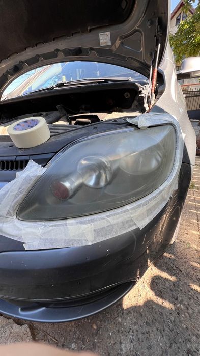 Polish faruri / detailing auto