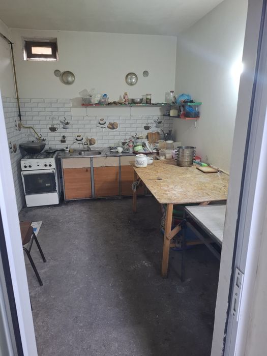 Кичкина ошхона ижарага берилади