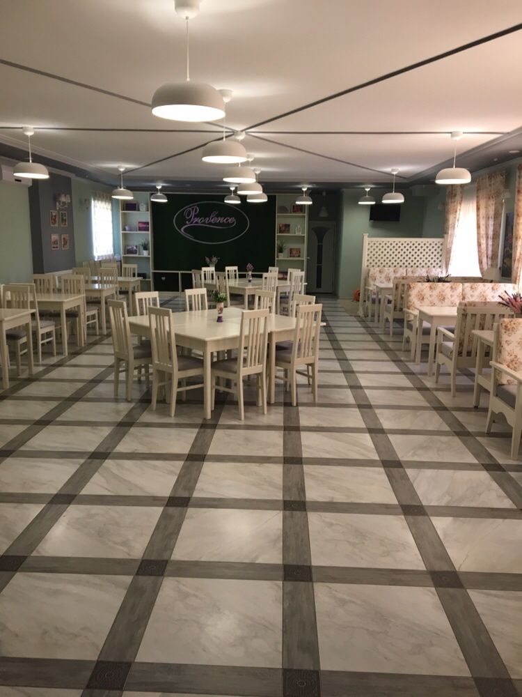Продаётся отдельно стоящее здание в г. Уральск, со стабильным доходом.