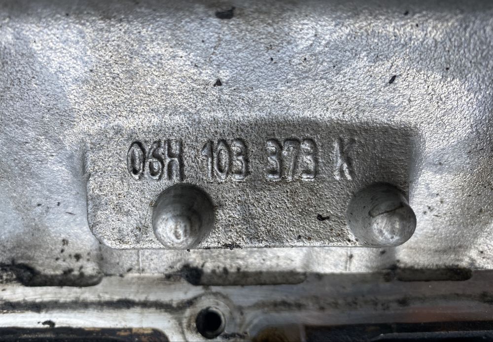 Chiulasa Audi a4 b8 1.8tfsi cu AXE cod:0H103373K