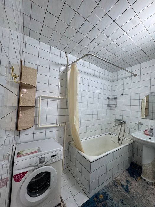 Улица Бабура 2х-комнатная квартира 60квм