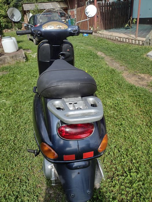 Piaggio Vespa et4, 125cc