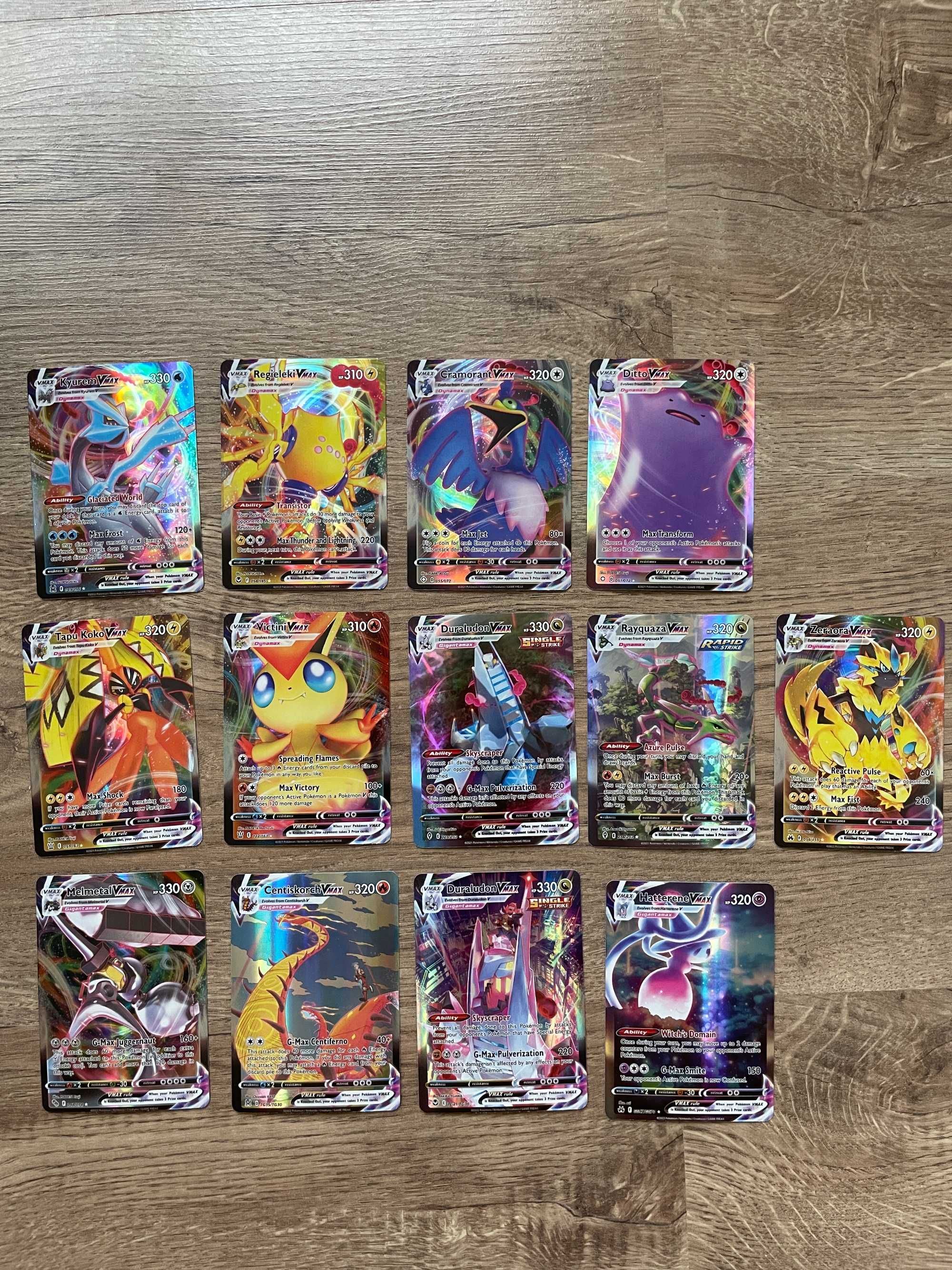 Pokemon VMAX Карти