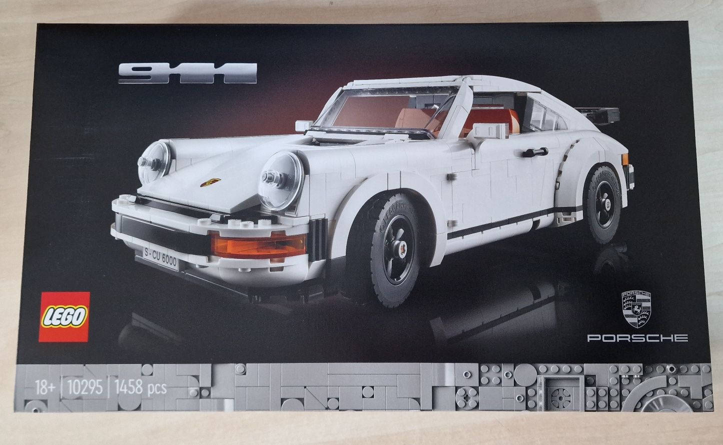 LEGO Creator Expert - Porsche 911 10295, 1458 piese Sigilat