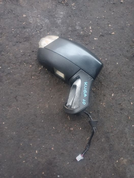 Oglinda dreapta Ford kuga 2010