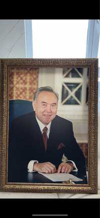 портрет первого президента Казахстана и елбасы Назарбаева Н. А .