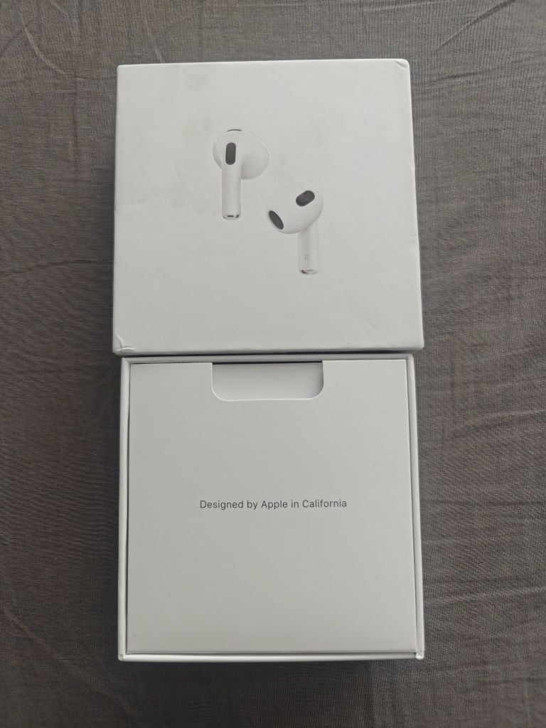Apple Airpods 3-то поколение