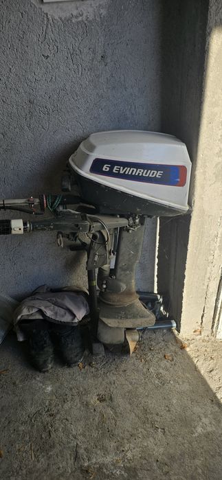 Двигател за лодка Johnson Evinrude 6