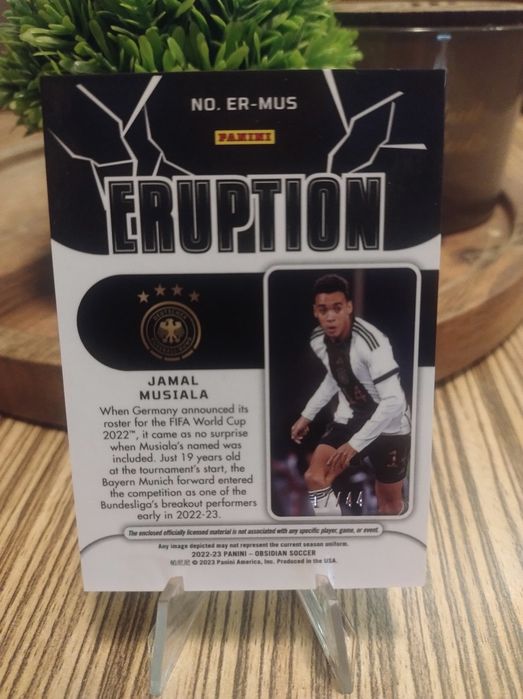 Номерирана 17/44 Jersey Relic Jamal Musiala - Panini