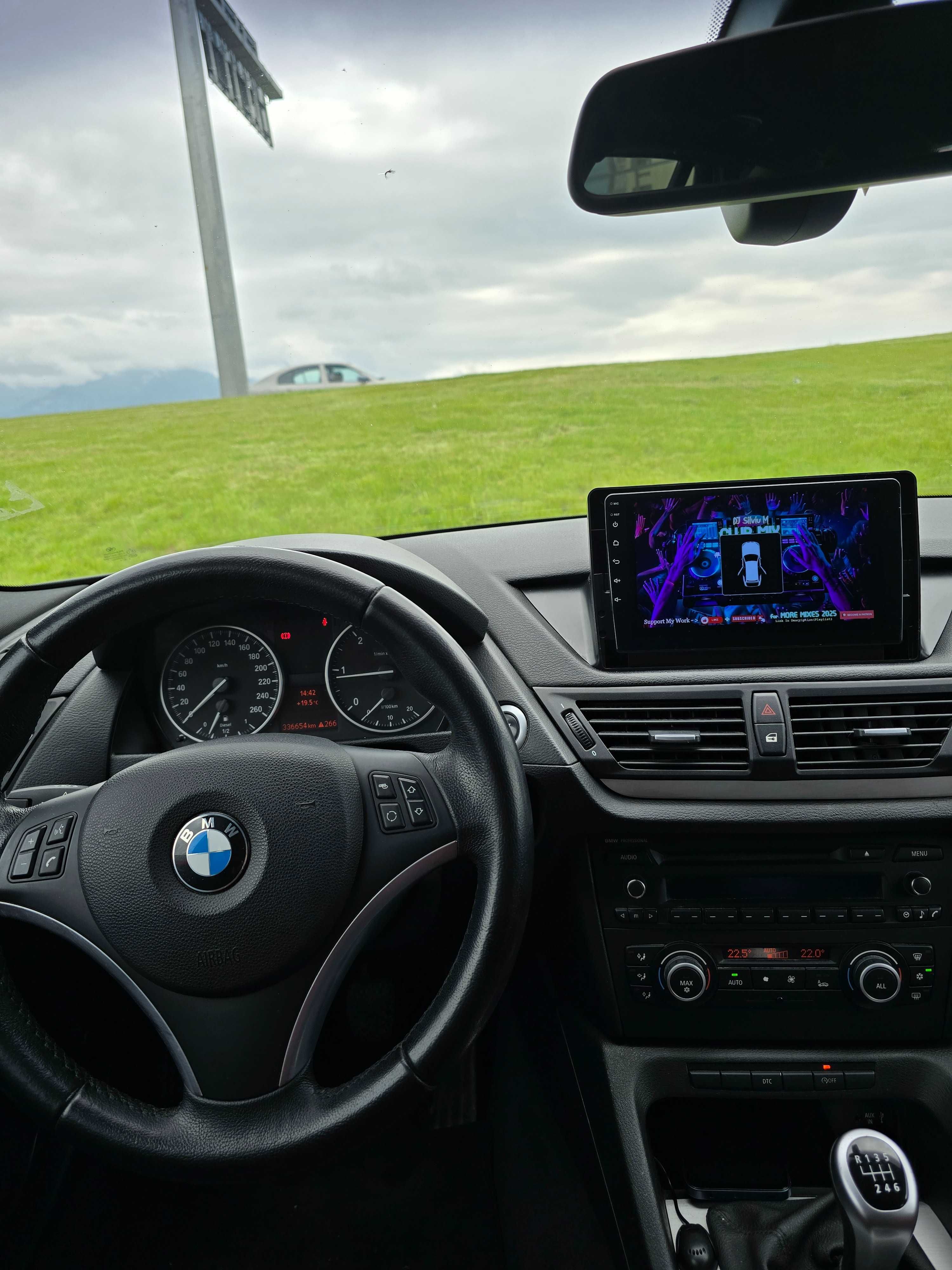 BMW X1 E84 20d 177cp Bi-Xenon Navi Webasto Clima