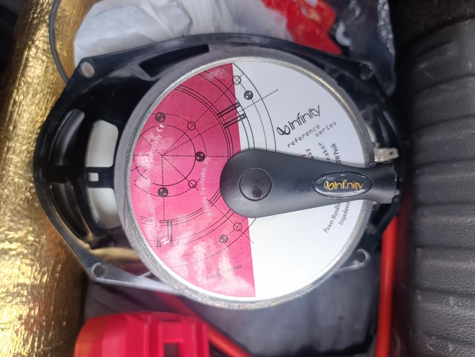 Infinity reference колонка