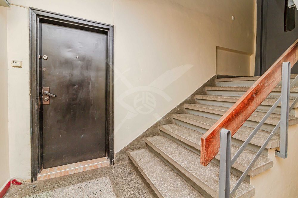 Продава се Тристаен апартамент в София, Света Троица - 88 кв.м за 2046 €/кв.м - Снимка #14