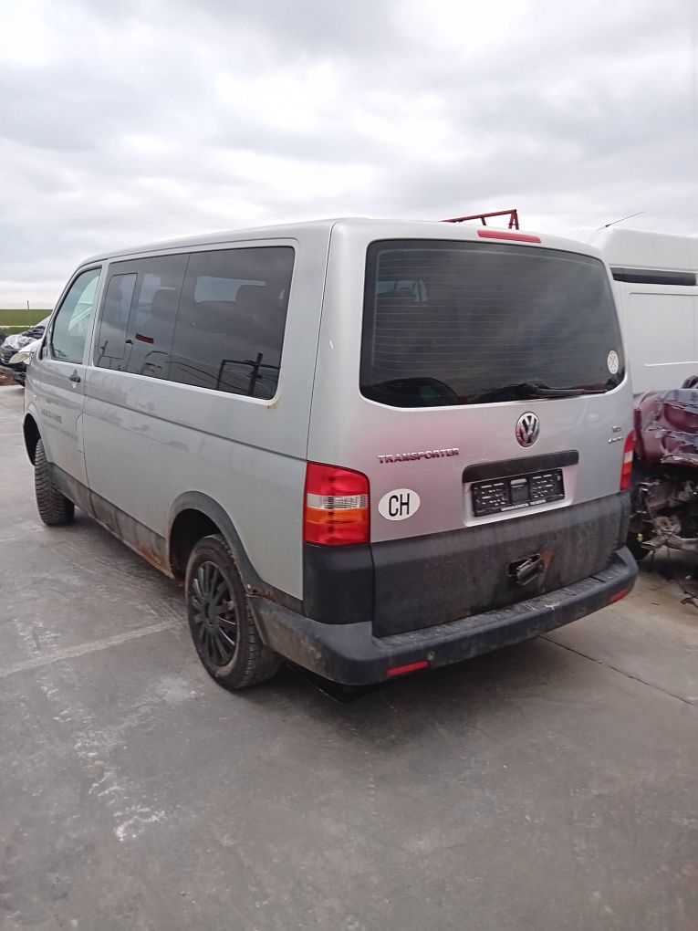 Фолксваген Т5 4х4 / VW Transporter T5 2.5 131 k.s 4motion НА ЧАСТИ