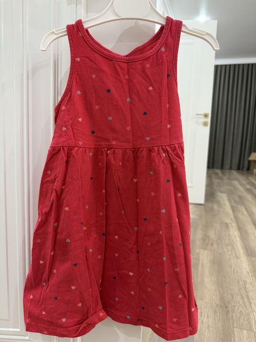 Продам детскую одежду для девочек