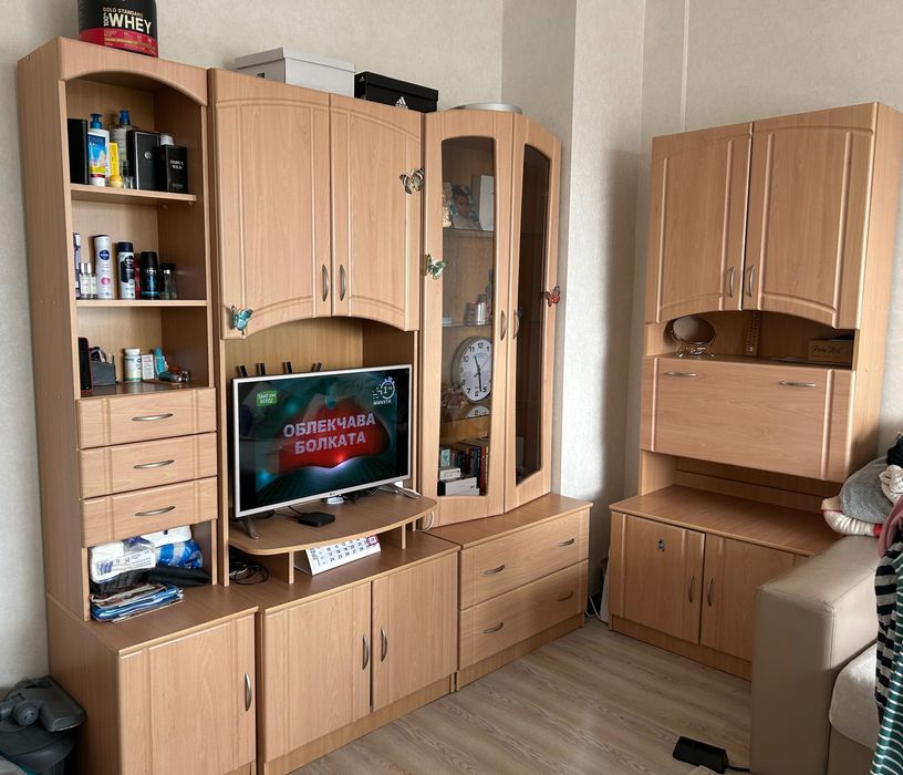 Модулна секция  в много добро състояние