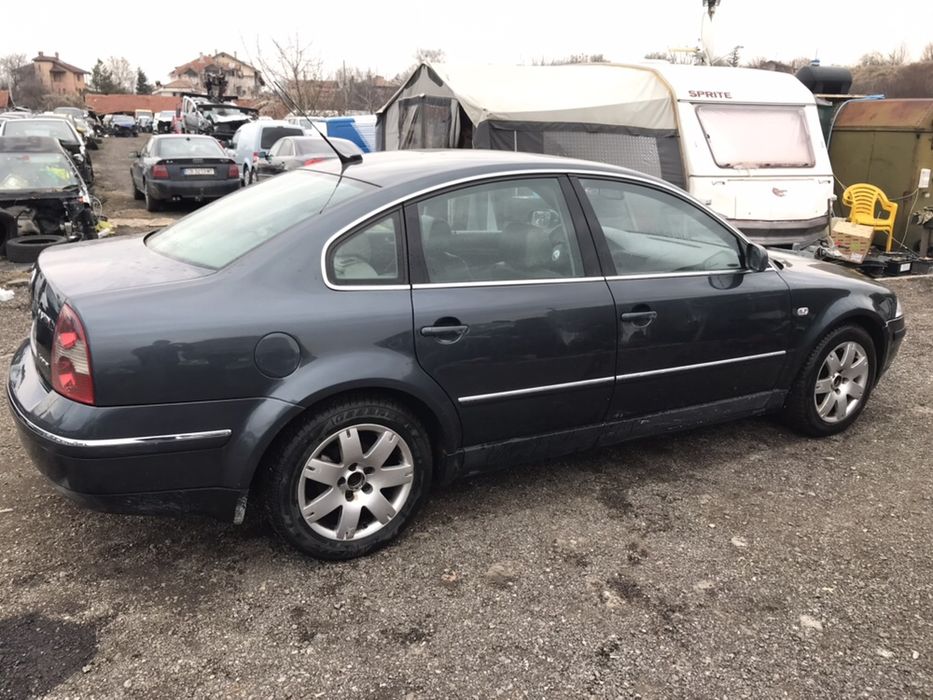 НА ЧАСТИ! VW Passat 5.5 2.5TDI, 180 кс. BAU , Фолксваген Пасат седан