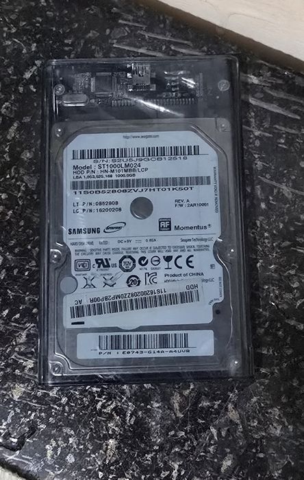 1 TB HDD satiladi 1 тб