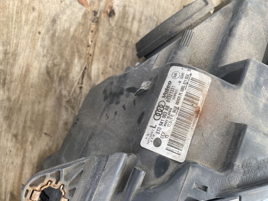 Audi A5 фарове фар обикновенни 8t0941004 Ауди а5 комплект