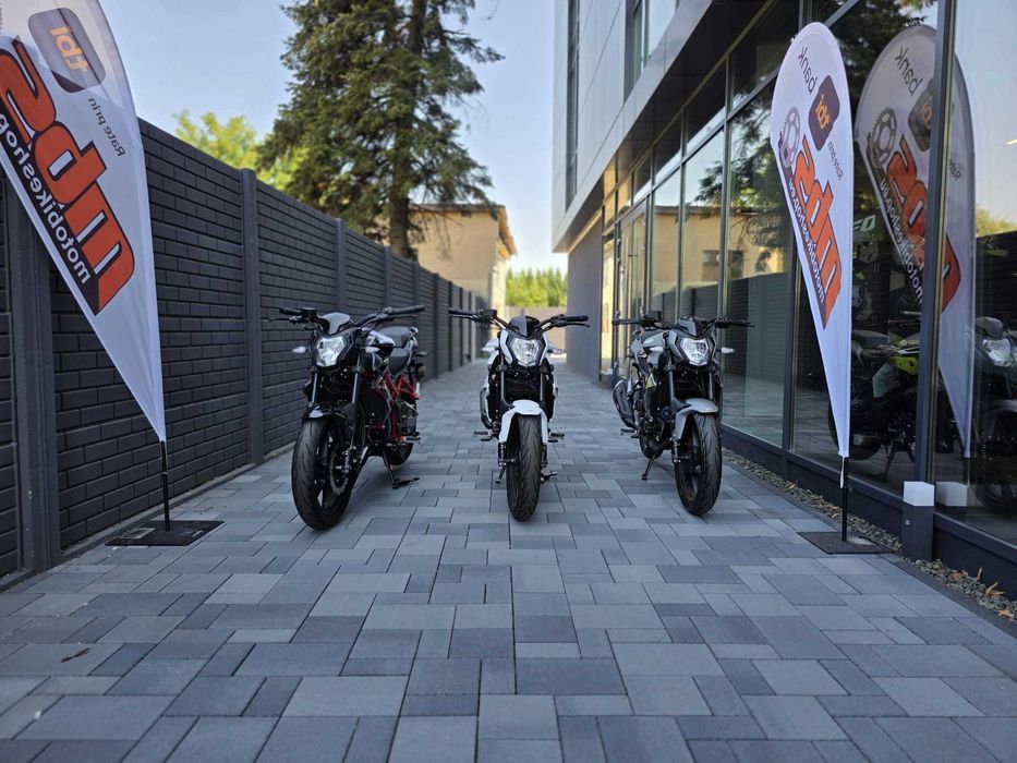 Motocicleta Benelli BN125 categorie A1  TBI Bank Moto Bike Shop