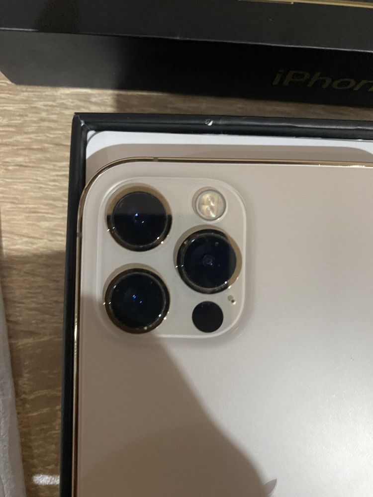 Iphone 12 PRO Gold/ Айфон 12 Про Голд