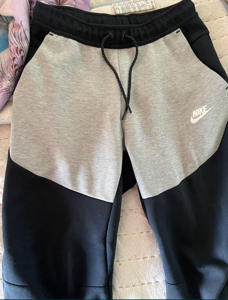 Nike tech fleece Долнище