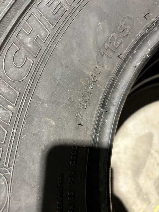 215/85/16 si 7.50-16 anvelope M+S Michelin 750-16