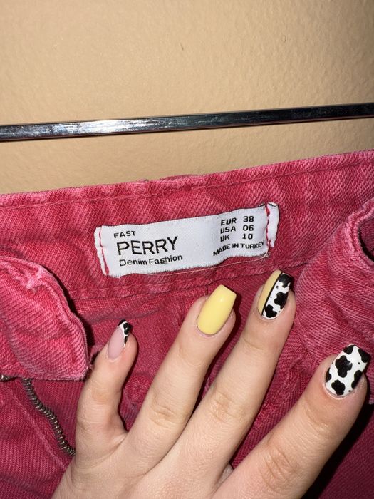 Дамски дънки и карго панталони