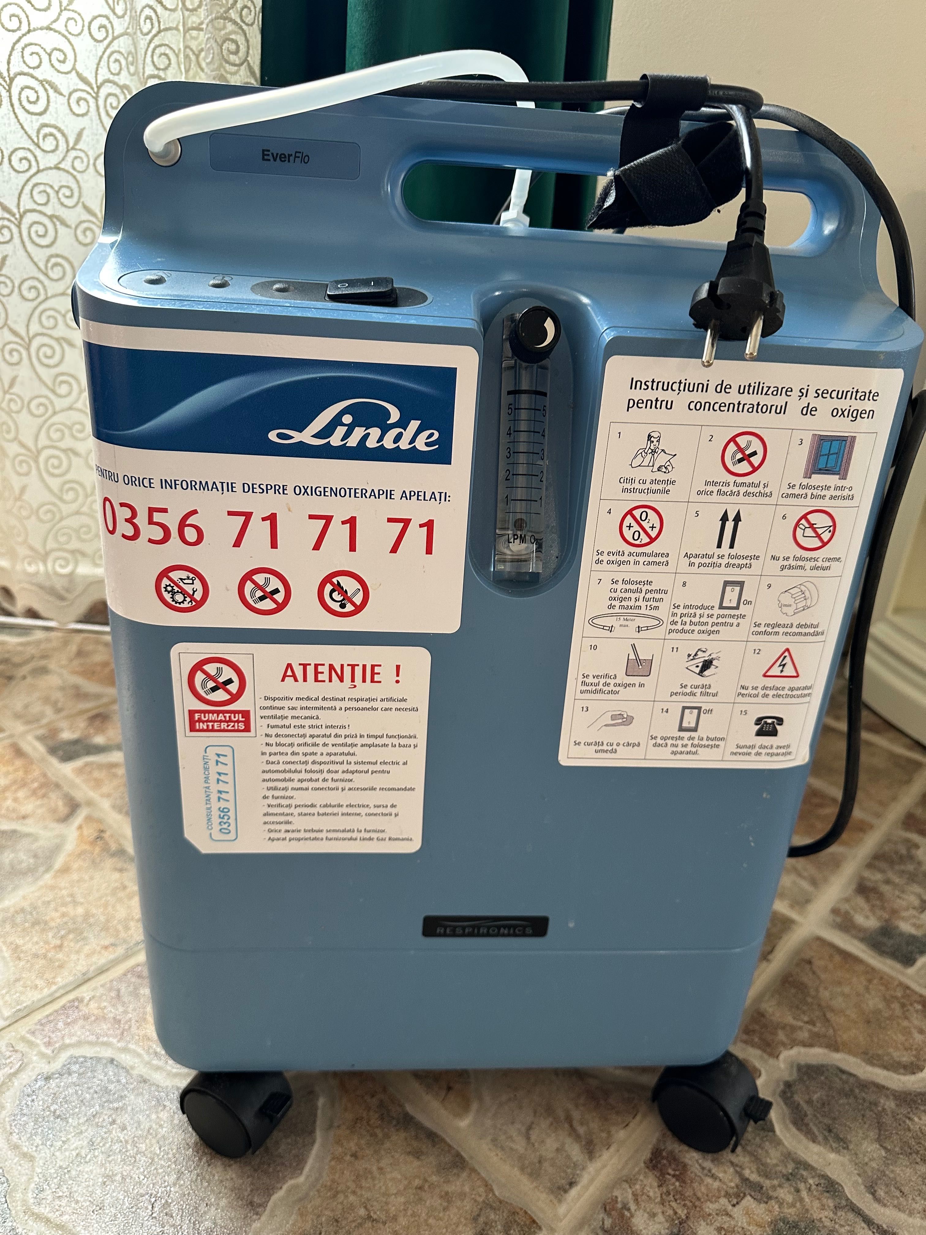 Vând concentrator de oxigen Philips Respironics EverFlo, 0,5–5 LPM