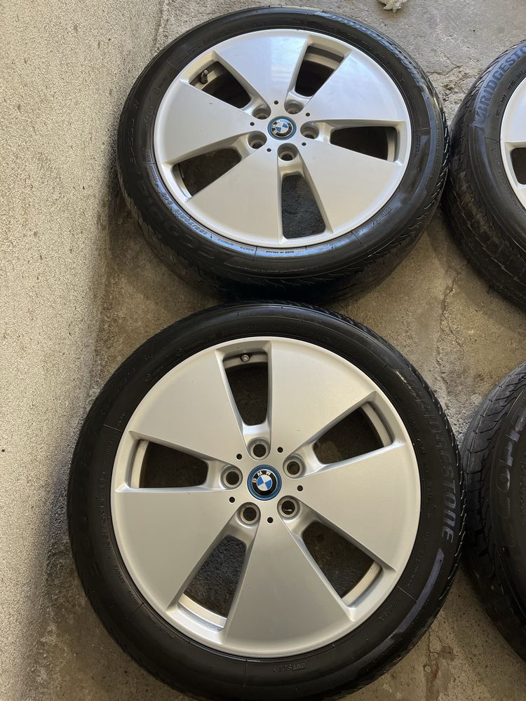 Джанти с гуми BMW i3