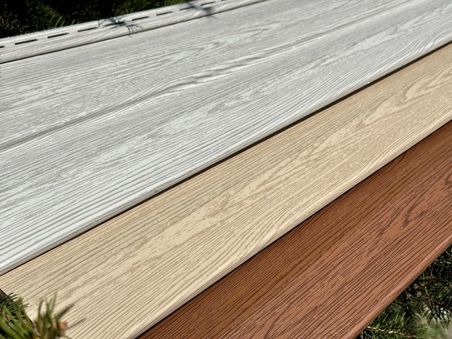 Сайдинг под дерево Фактур. Водосток, ливневки, плёнки, утеплитель.