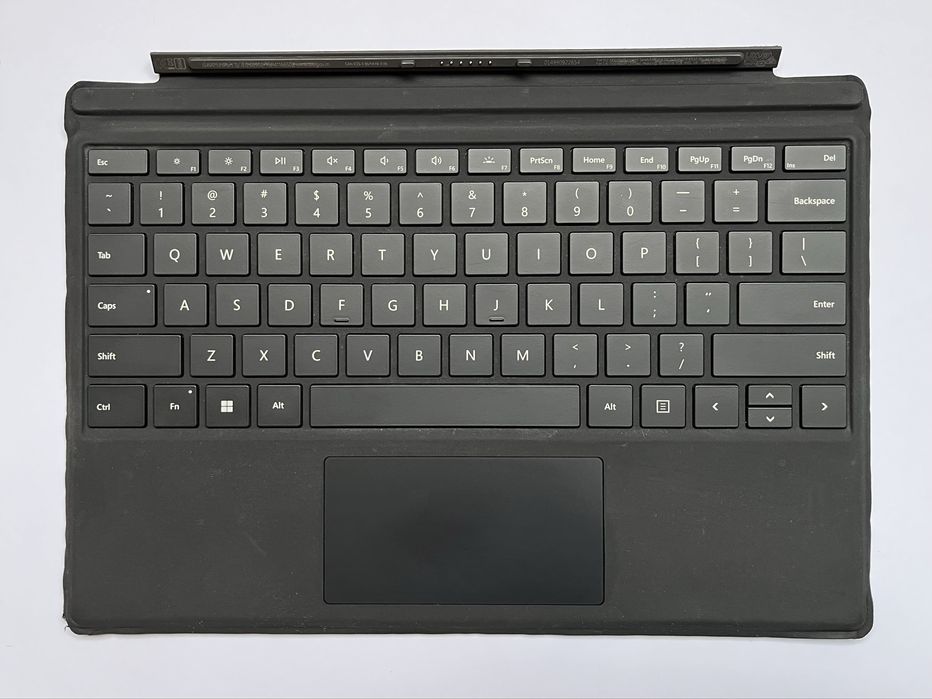 Microsoft Surface Pro 5 [1796] | i5-7300U | 4GB | 512GB | Windows 11