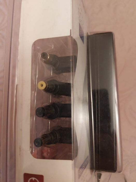 Alimentator laptop Trust 70W