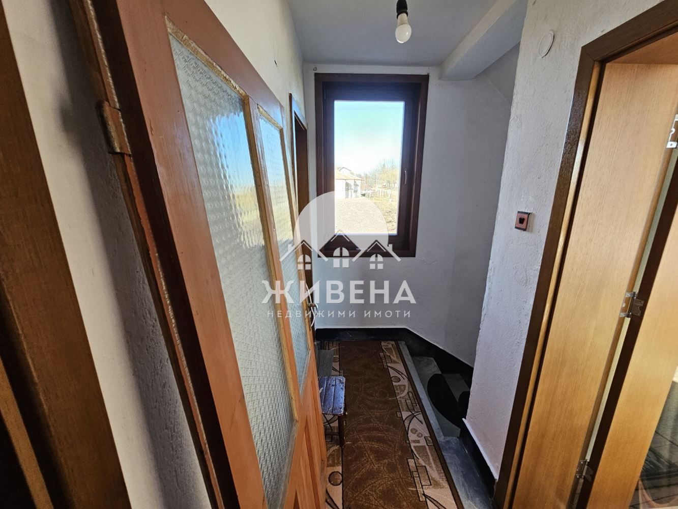 Къща с голям двор - 2400 кв.м, с.Полковник-Минково, обл. Добрич