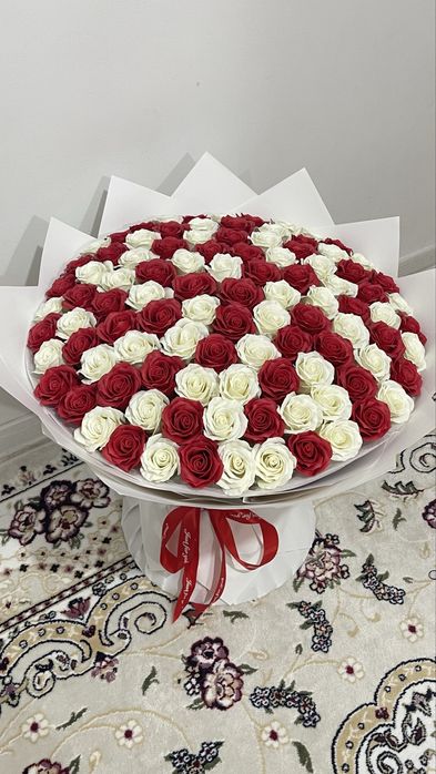 Шикарная 101 мыльная роза