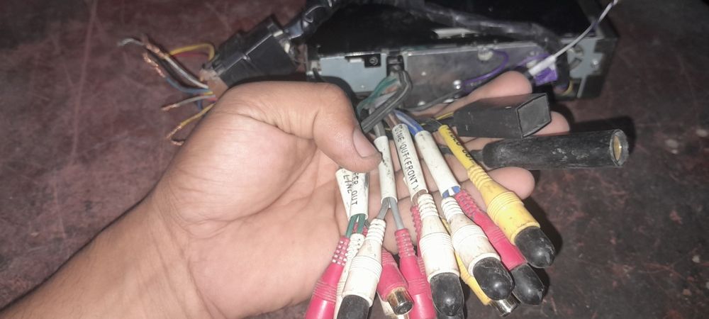 JVC magnitafon sotiladi