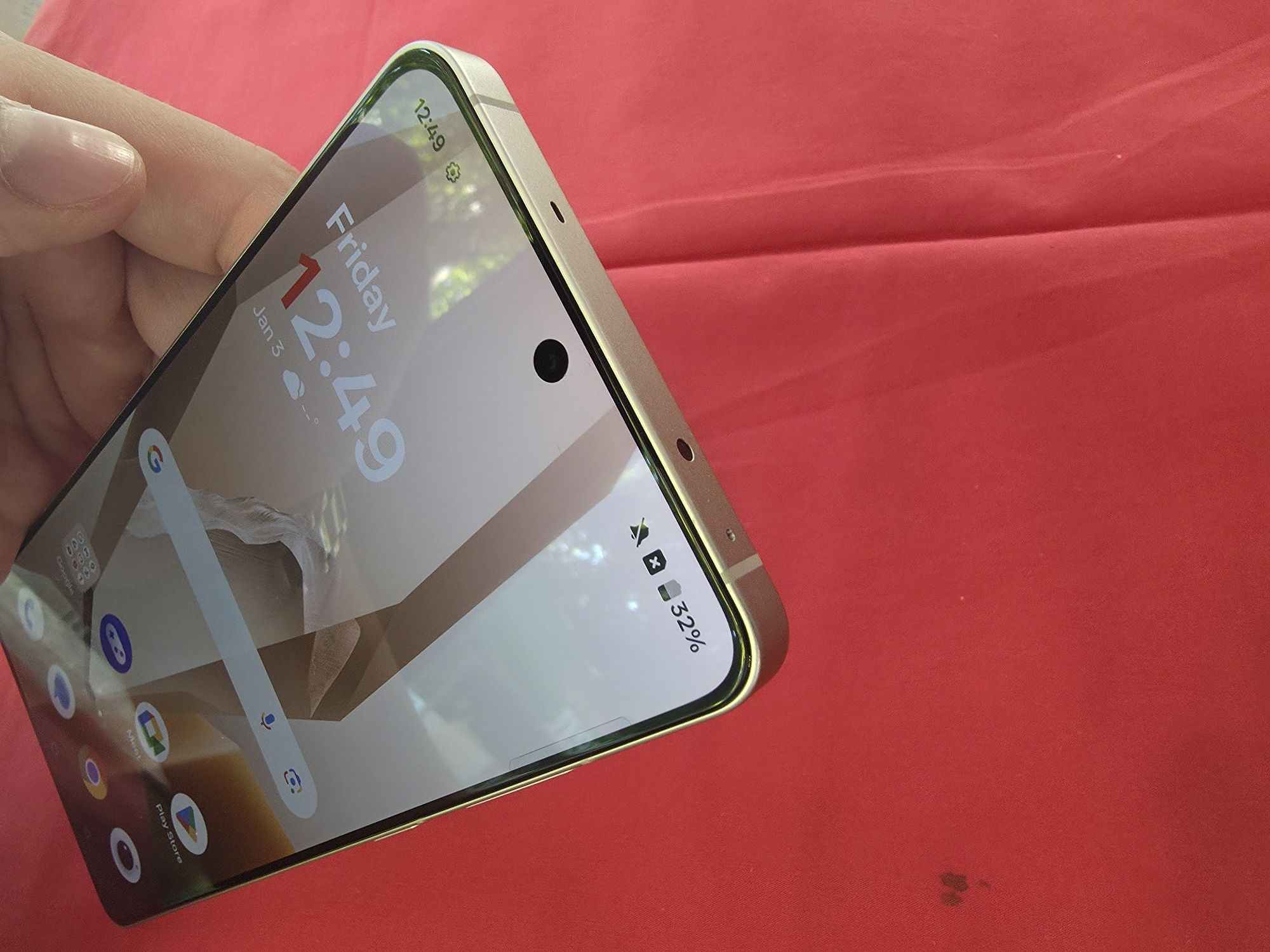 -One Plus 13R, ca Nou, Silver, 256Gb, 12Ram, doar telefonul, impecabil