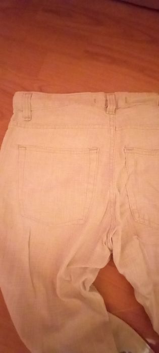 Pantaloni in bărbat