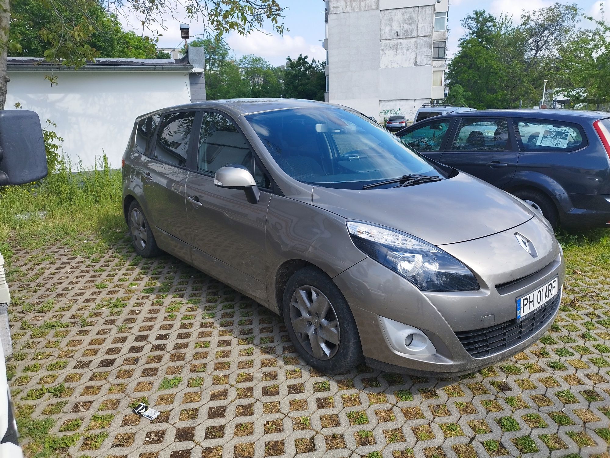 Renault Grant Scenic 7 locuri