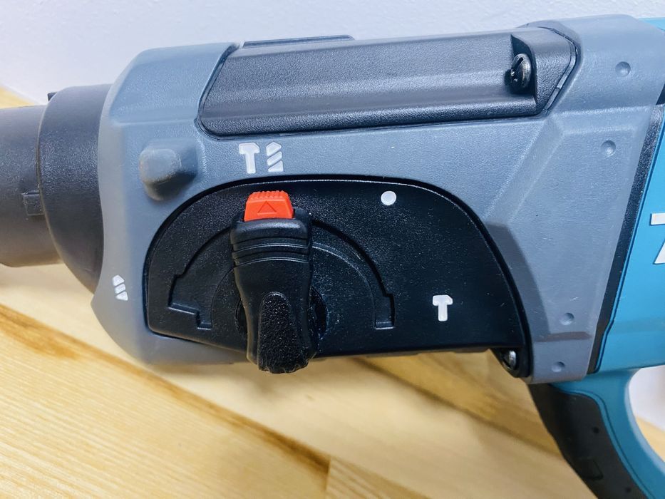 Makita DHR 202 rotopercutor