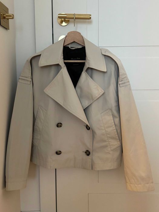 Късо тренч яке Massimo Dutti