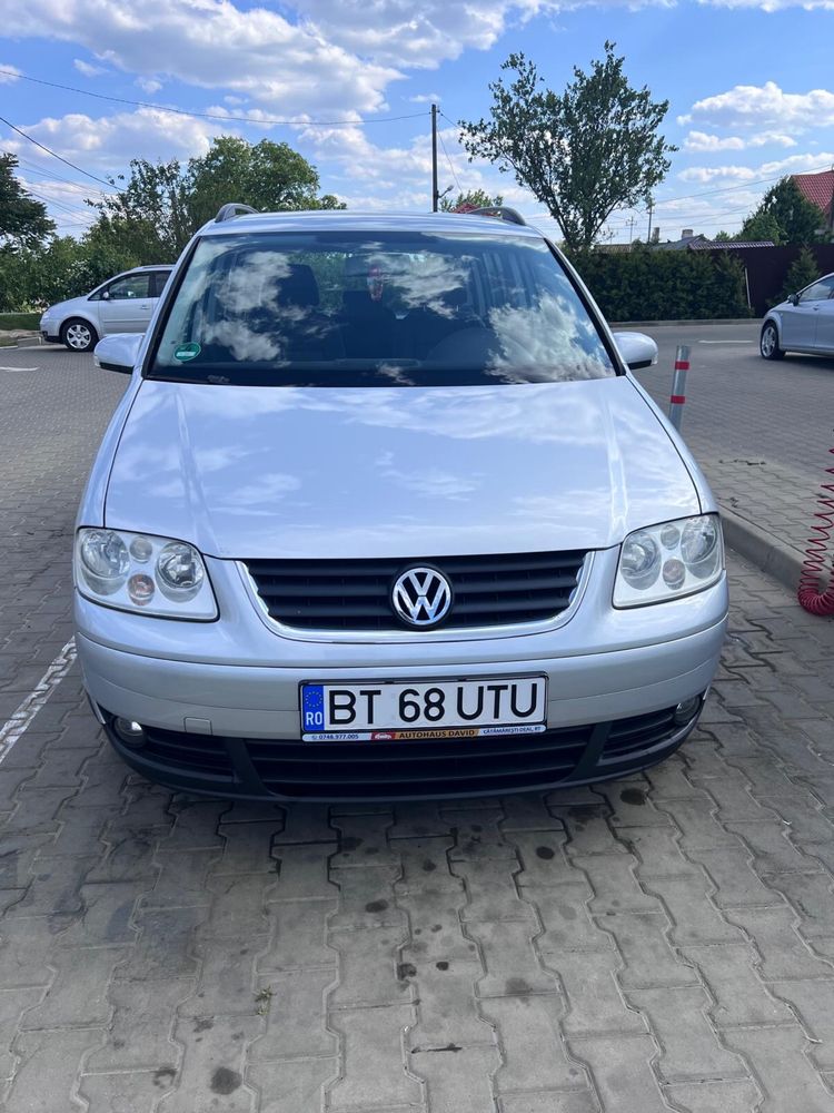 Volkswagen Touran 7 Locuri