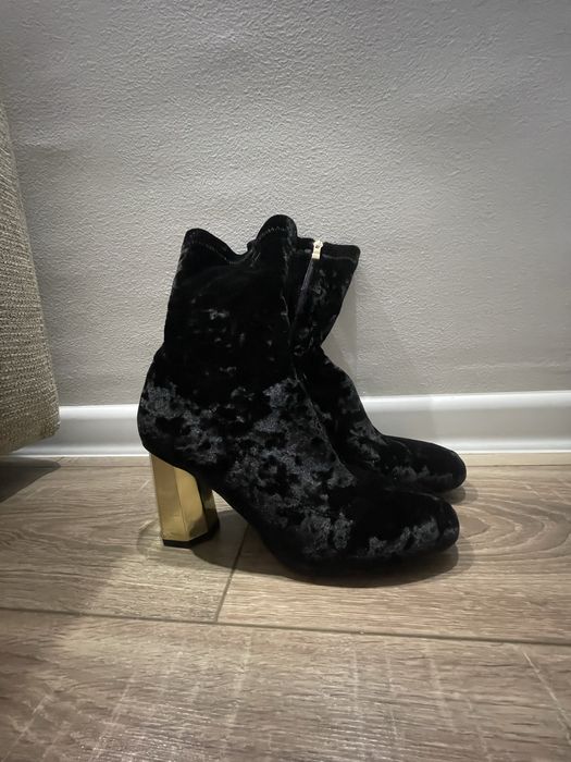 Pantofi Stiletto
