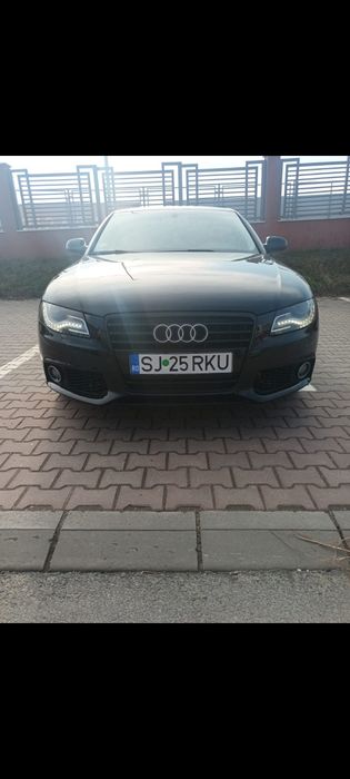 Vând Audi A4 model B8
