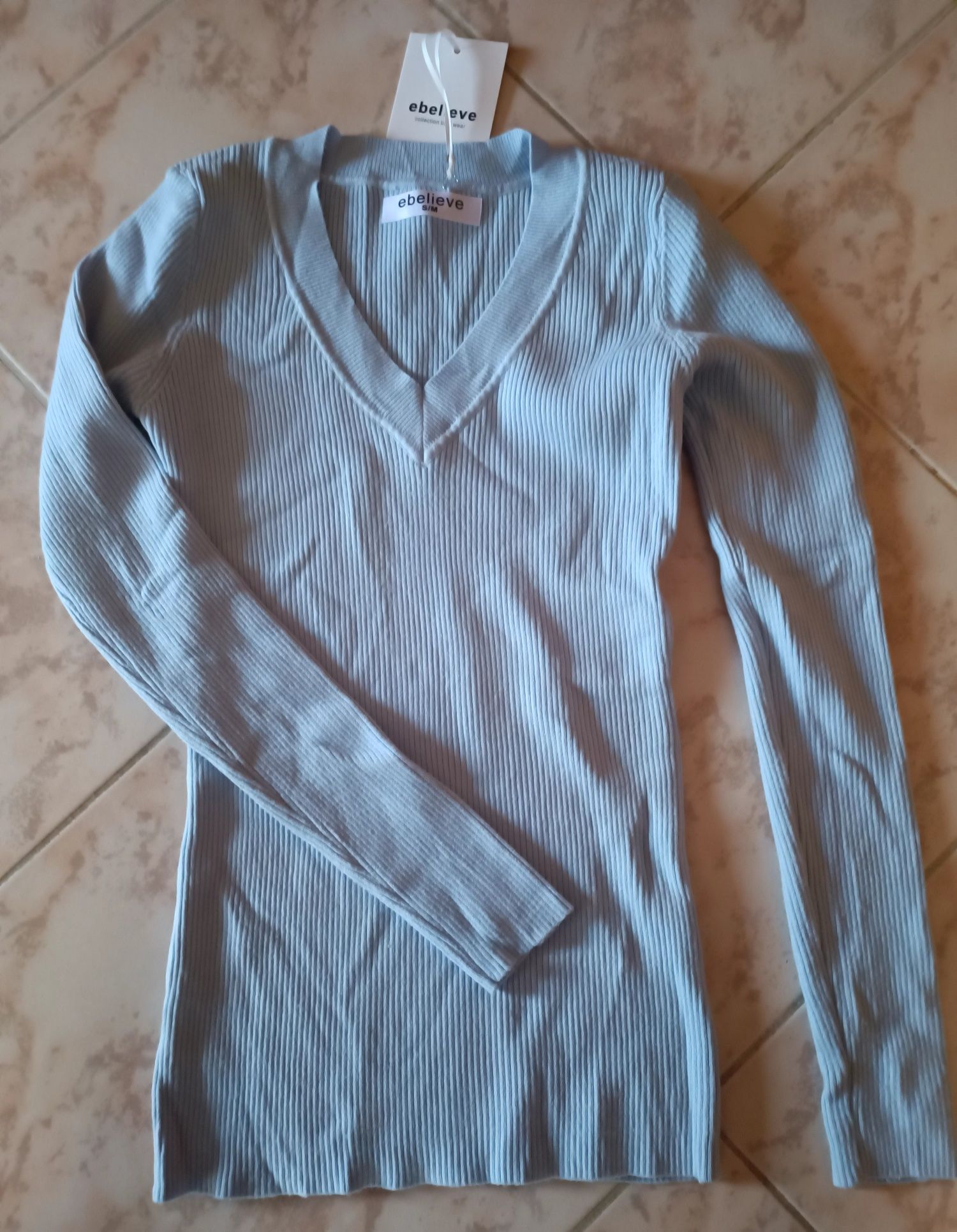 Дамски блузи от финно плетиво